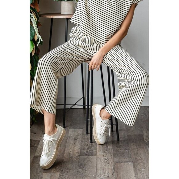 Stripe Texture Knit Front Pocket Long Pants - Picture 1 of 6